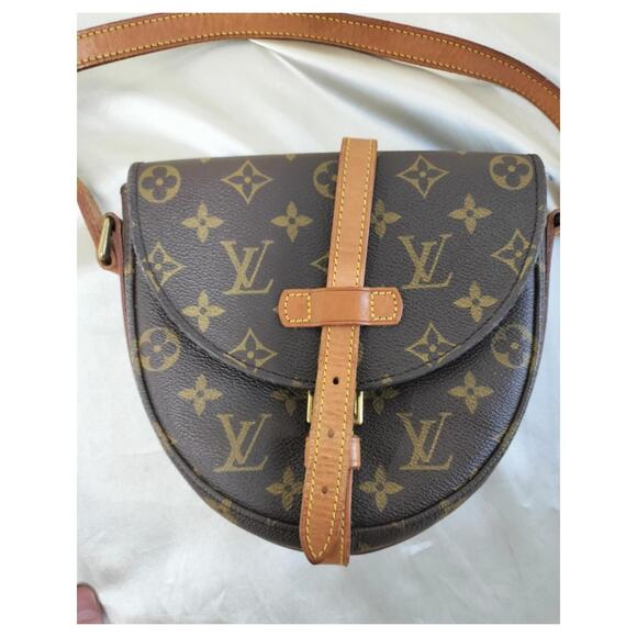 Louis Vuitton Chantilly PM Monogram Canvas Crossbody Shoulder Bag Authentic - Picture 1 of 11
